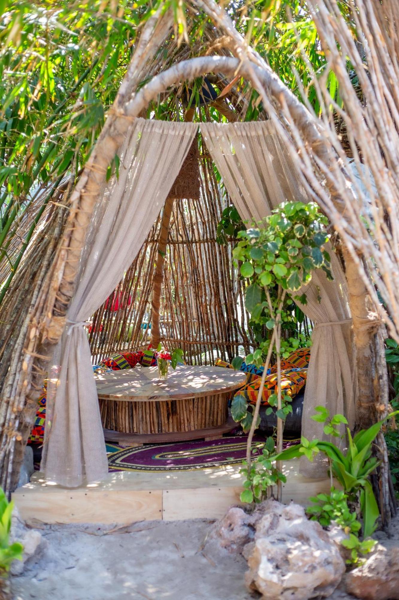 The Nest Boutique Resort Paje Exterior photo